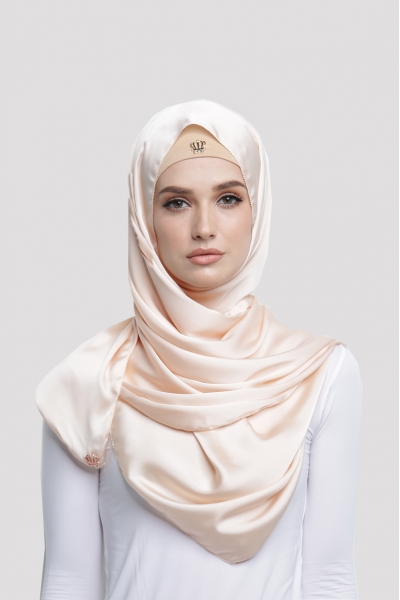 SATIN SILK SHAWL - HONEY SATIN SILK SHAWL - HONEY